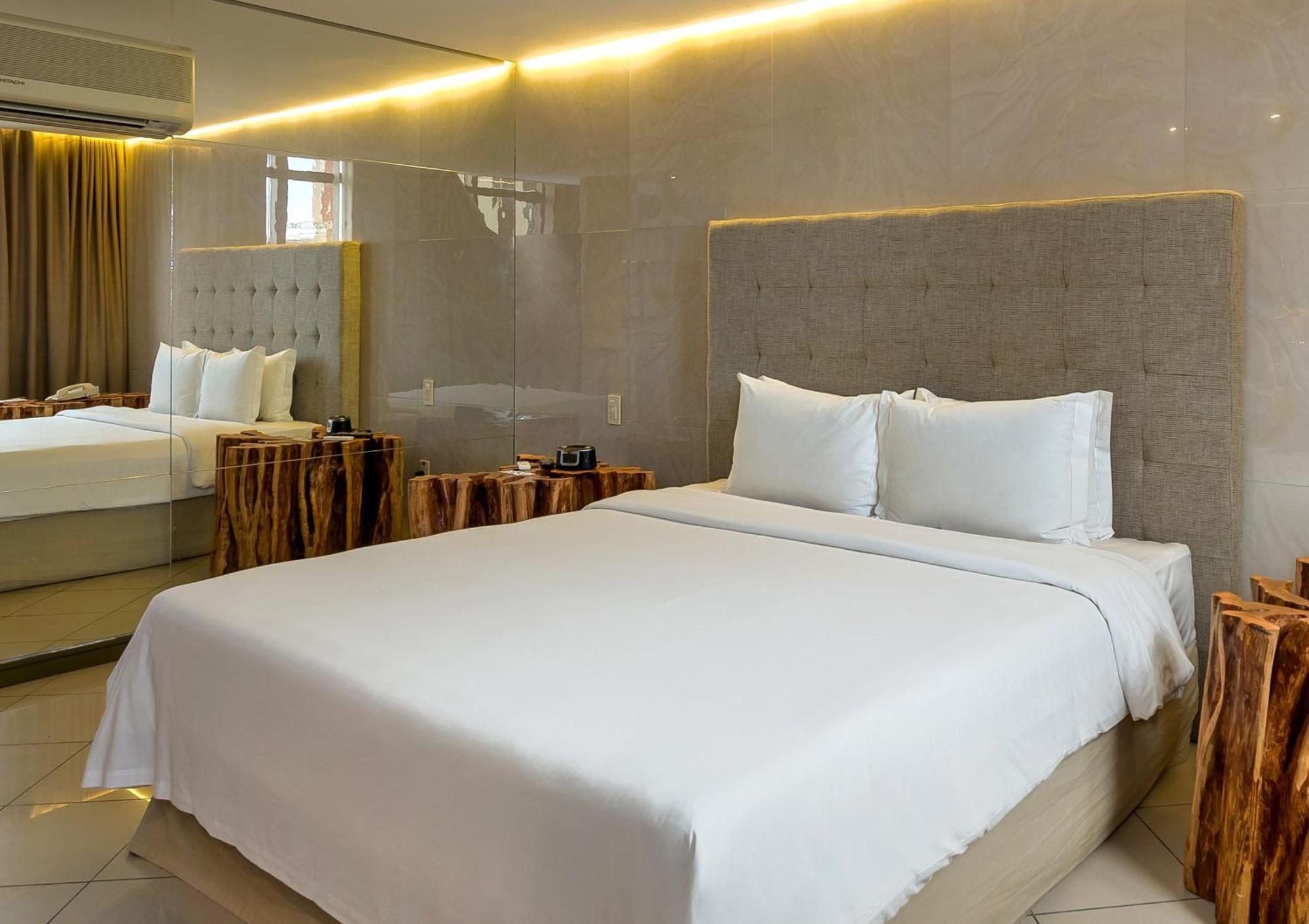 Gr& Mercure